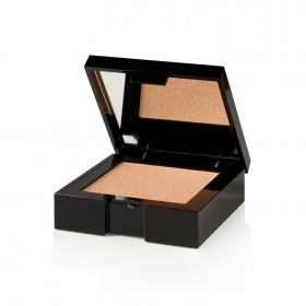 Base de maquillaje con protección SPF50 N.10 pieles claras de Vagheggi, cosméticos