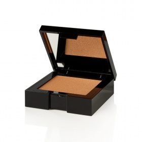 Base de maquillaje con protección SPF50 N.30 pieles bronceadas de Vagheggi, cosméticos