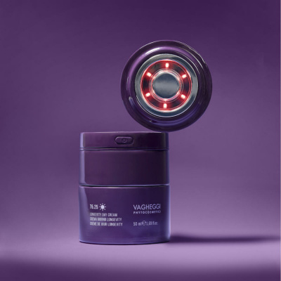 Crema de día Longevity con Dispositivo multifunción 4 en 1